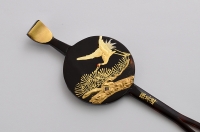 HU-0015　本鼈甲松に鶴蒔絵簪